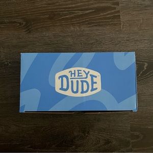 NWT Hey Dude Wally Ugly Sweater pattern. Youth size 6